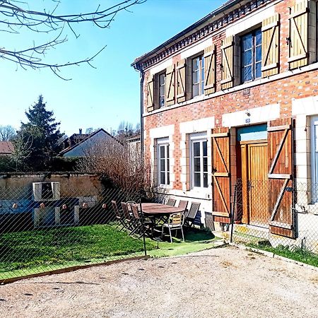 Gite Au Calme De La Campagne, Jardin, Billard, Parking Ecury-sur-Coole Exterior foto
